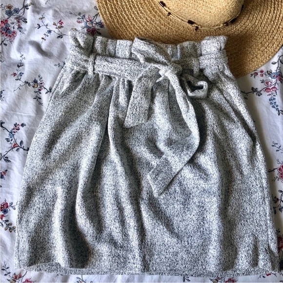 Dynamite high waisted tie skirt - Picture 1 of 5